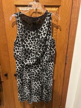 Apt. 9 size 14 Leopard Dress Gray Black Animal Print Midi Cocktail Workwear NWT